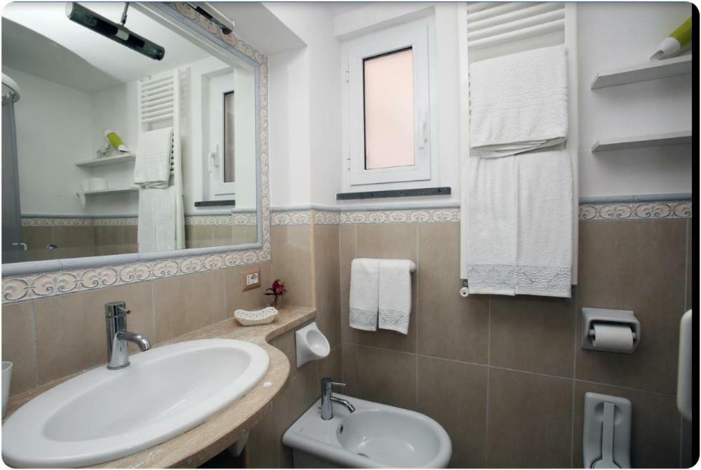 Vivalavida Ischia Apartamento Exterior foto